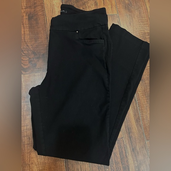 Counterpart Stretchy Skinny Casual Black Slacks with Gold Detailing on Pockets. - Picture 2 of 10